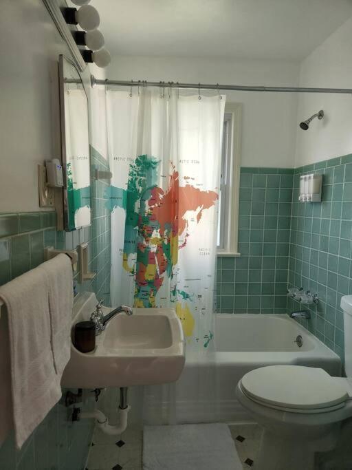 Cozy House Near Lake Erie, 10 Minutes To Downtown. Cleveland Ngoại thất bức ảnh