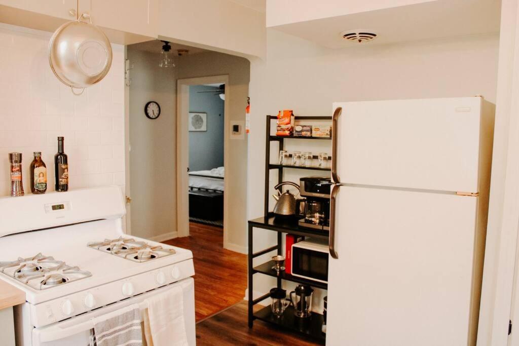 Cozy House Near Lake Erie, 10 Minutes To Downtown. Cleveland Ngoại thất bức ảnh