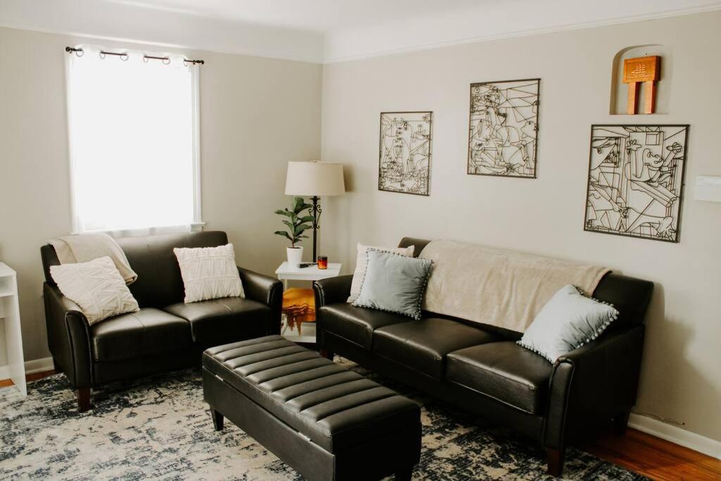 Cozy House Near Lake Erie, 10 Minutes To Downtown. Cleveland Ngoại thất bức ảnh